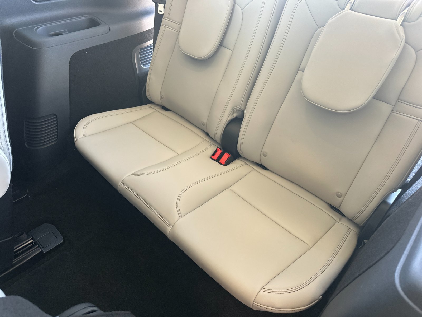 New 2026 Lincoln Aviator Reserve AWD/4WD image 14
