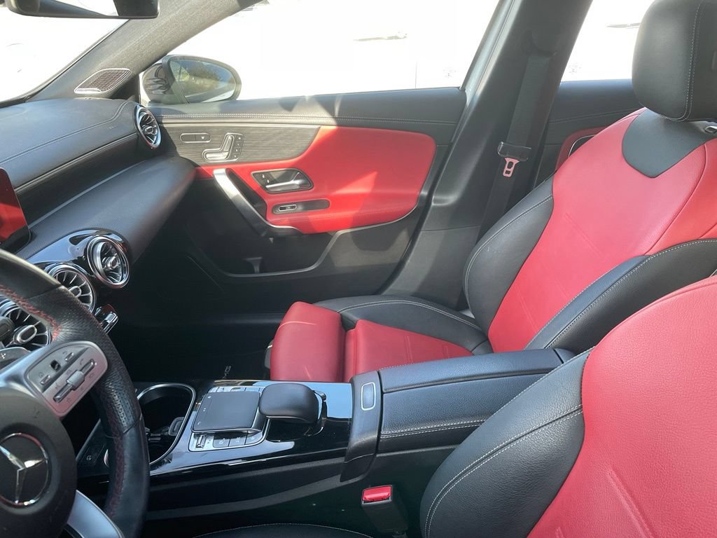 Used 2019 Mercedes-Benz A 220 image 9