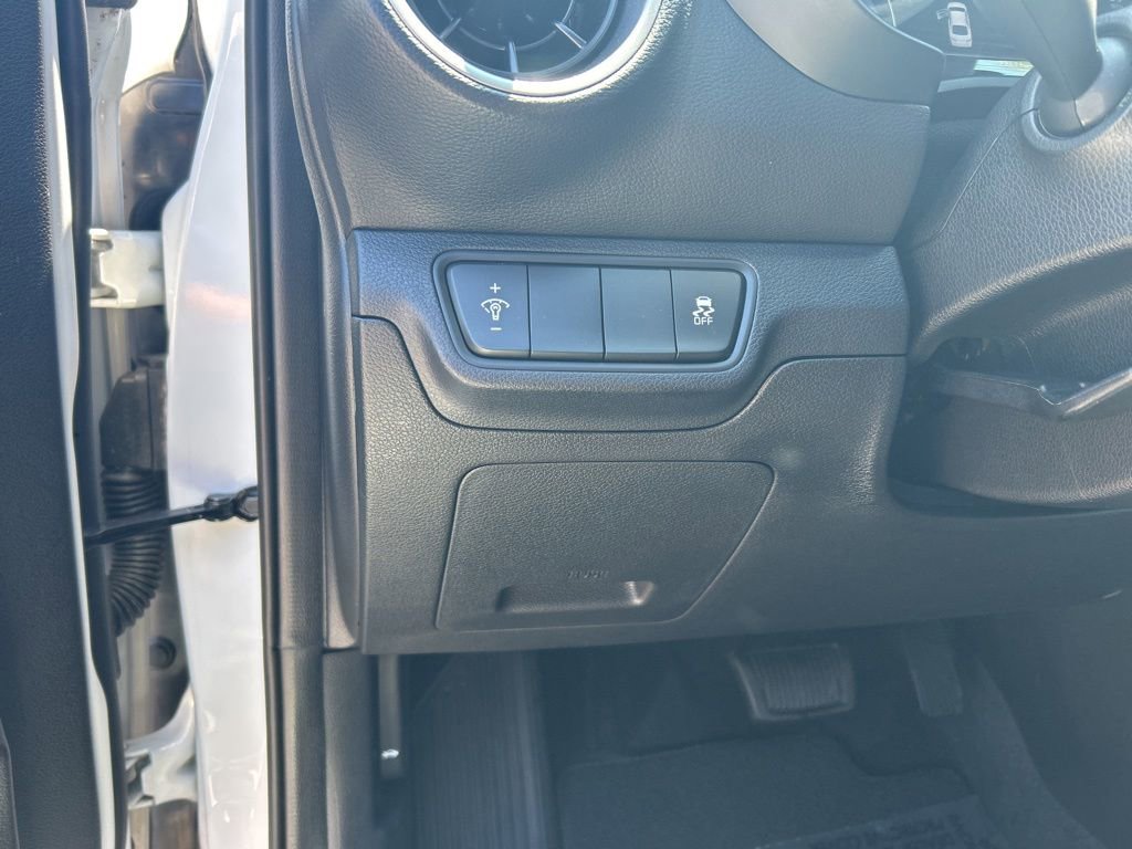 Used 2023 Kia Forte LXS FWD image 24