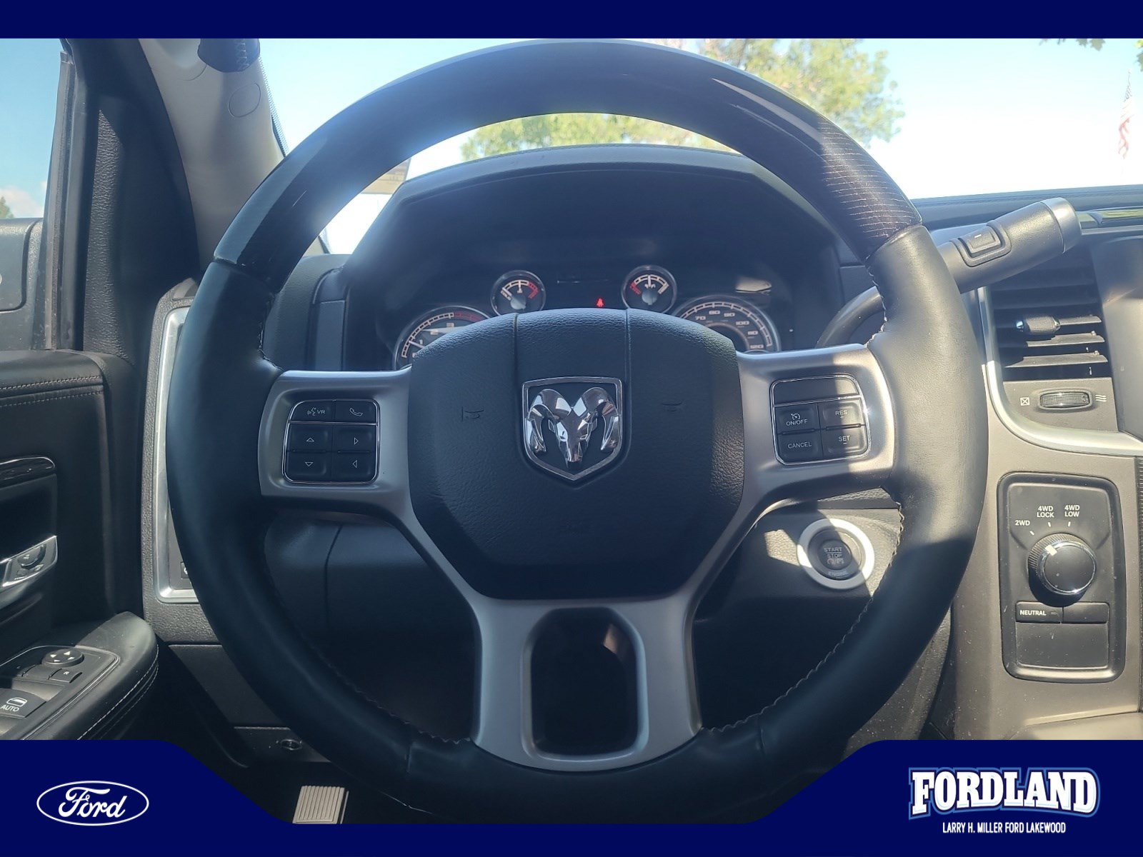 Used 2014 RAM 2500 Limited AWD/4WD image 9