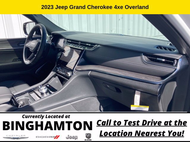 New 2023 Jeep Grand Cherokee Overland AWD/4WD image 26
