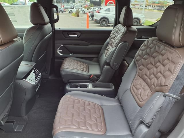 New 2026 Nissan Armada Platinum Reserve AWD/4WD image 11