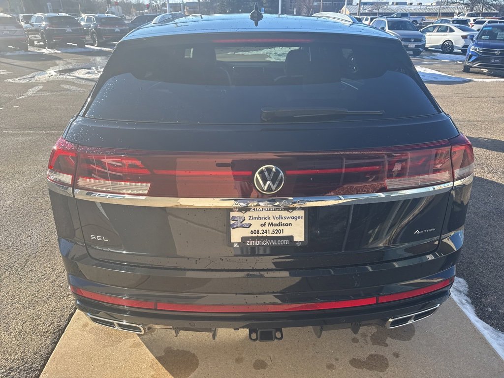 Certified 2024 Volkswagen Atlas Cross Sport SEL Premium R-Line image 8