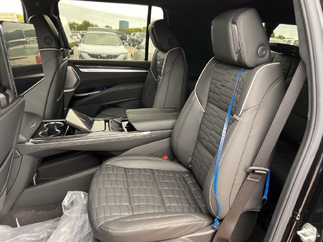 New 2027 Cadillac Escalade ESV V AWD/4WD image 27