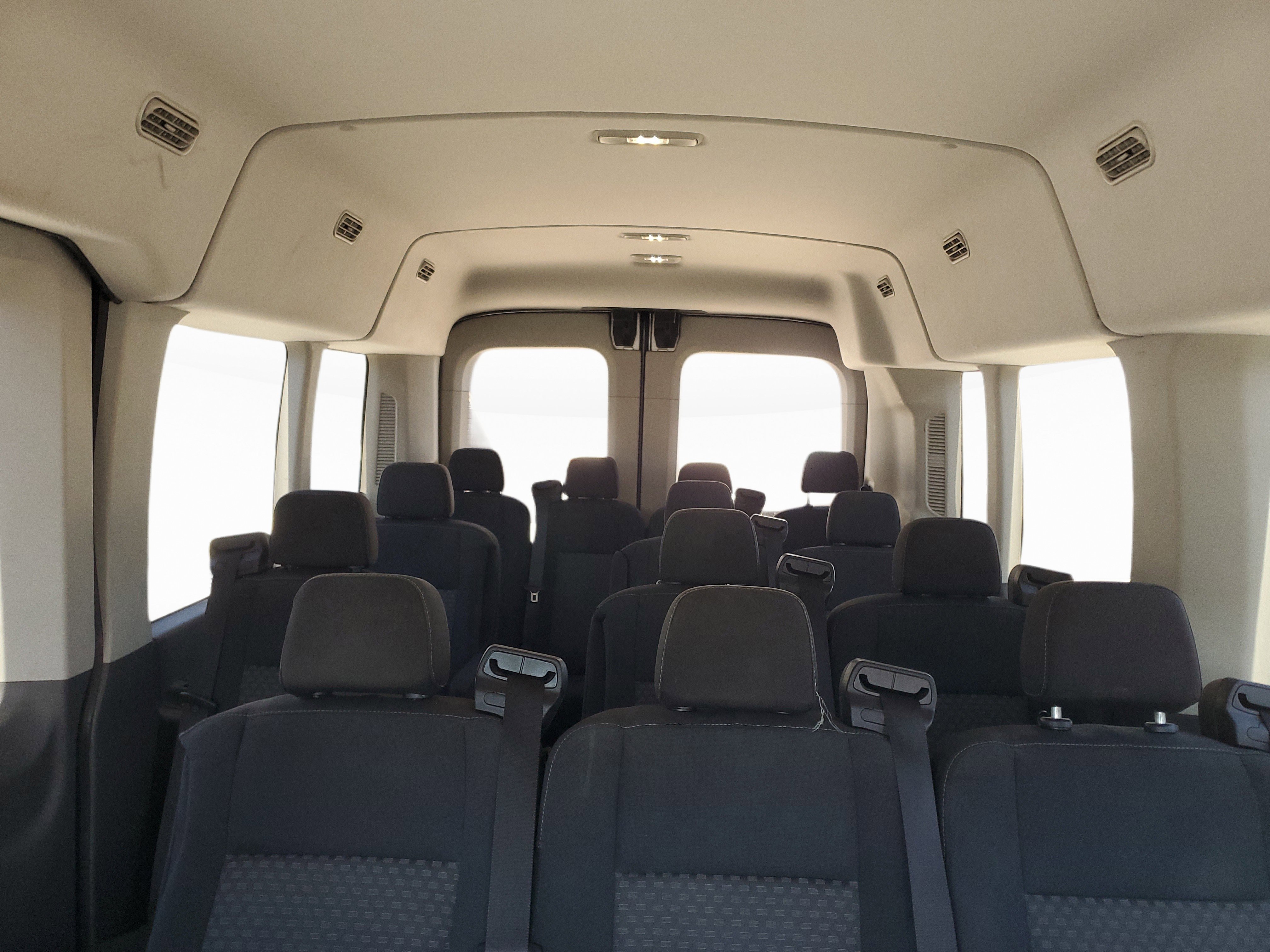 Used 2022 Ford Transit 350 XLT image 30