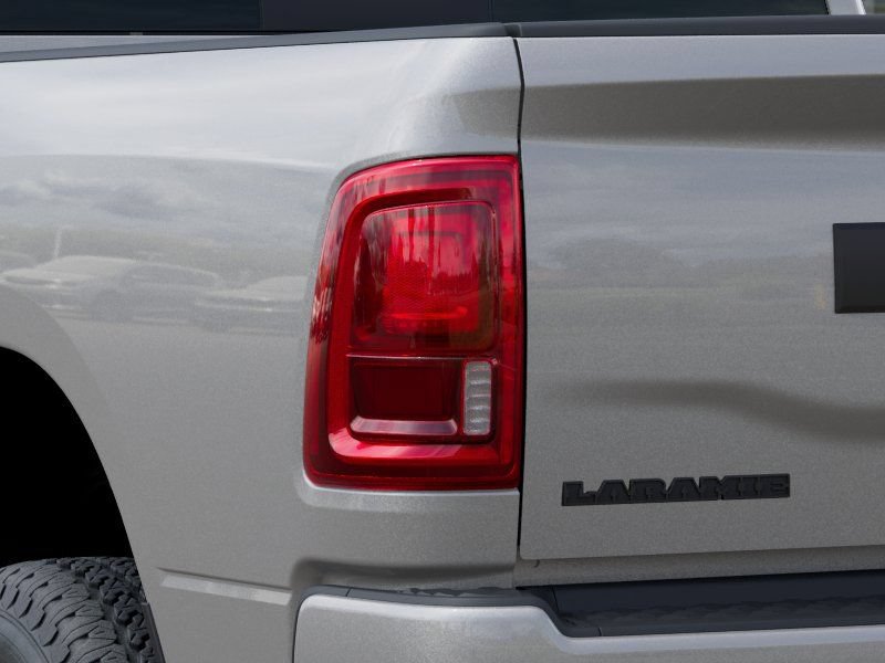 New 2026 RAM 2500 Laramie w/ Night Edition AWD/4WD image 9