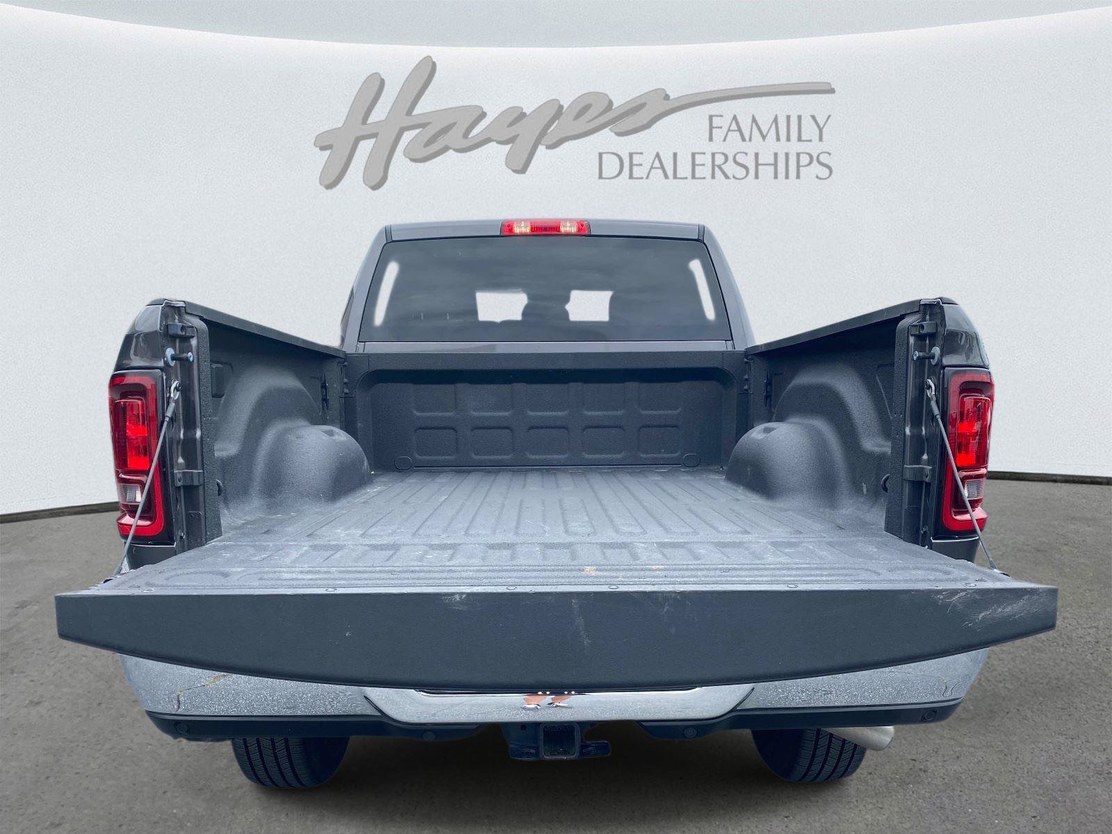Used 2026 RAM 2500 Big Horn AWD/4WD image 7