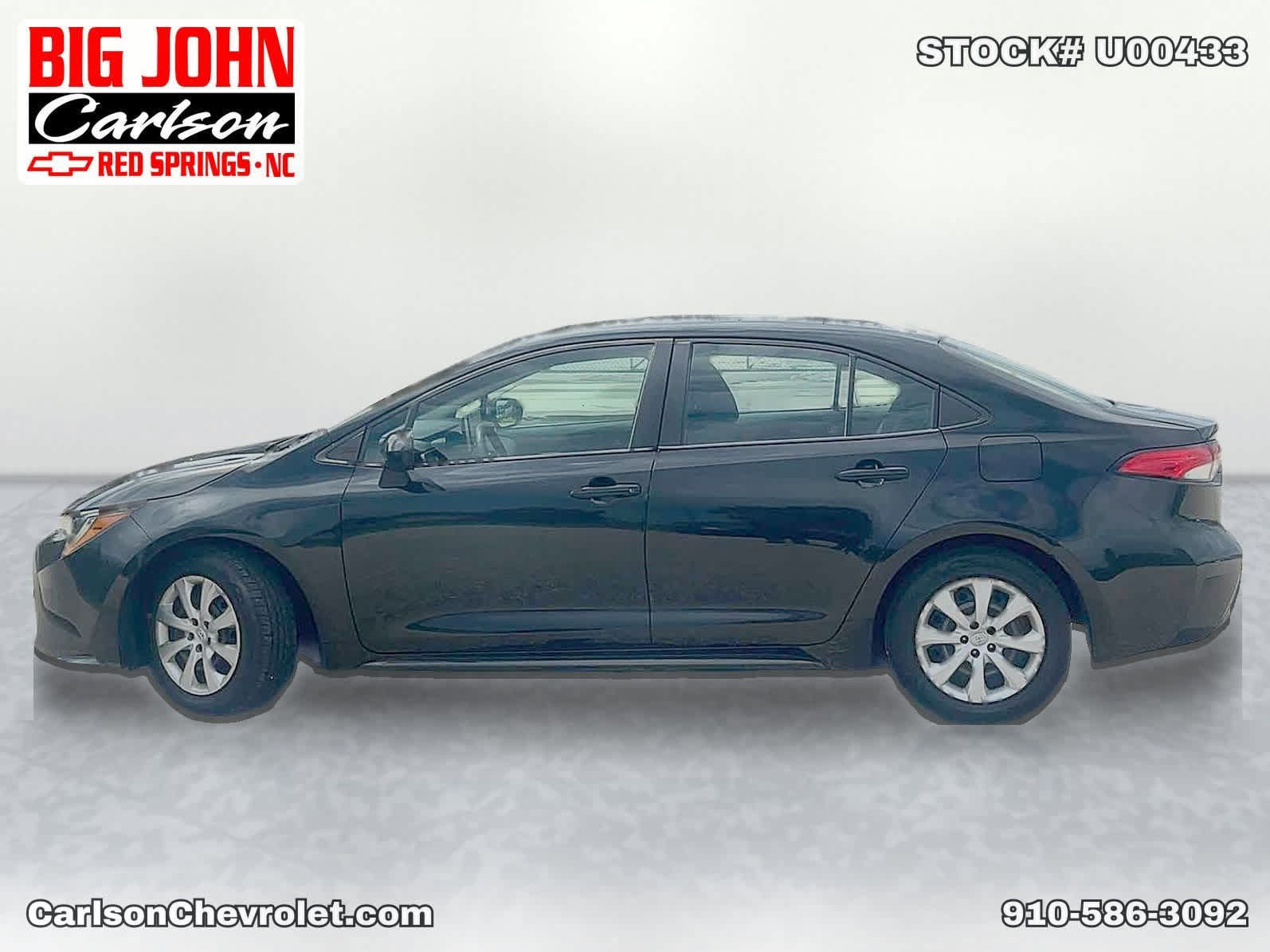 Used 2020 Toyota Corolla LE FWD image 4