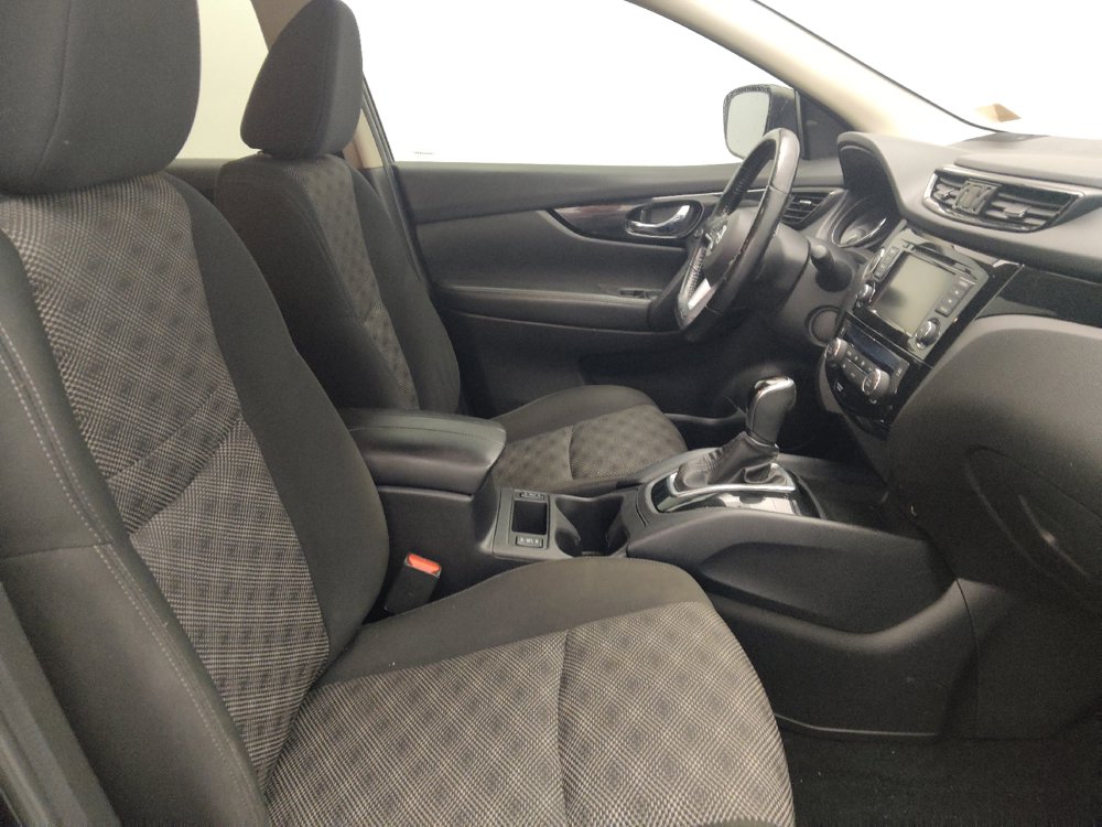 Used 2022 Nissan Rogue Sport SV FWD image 21