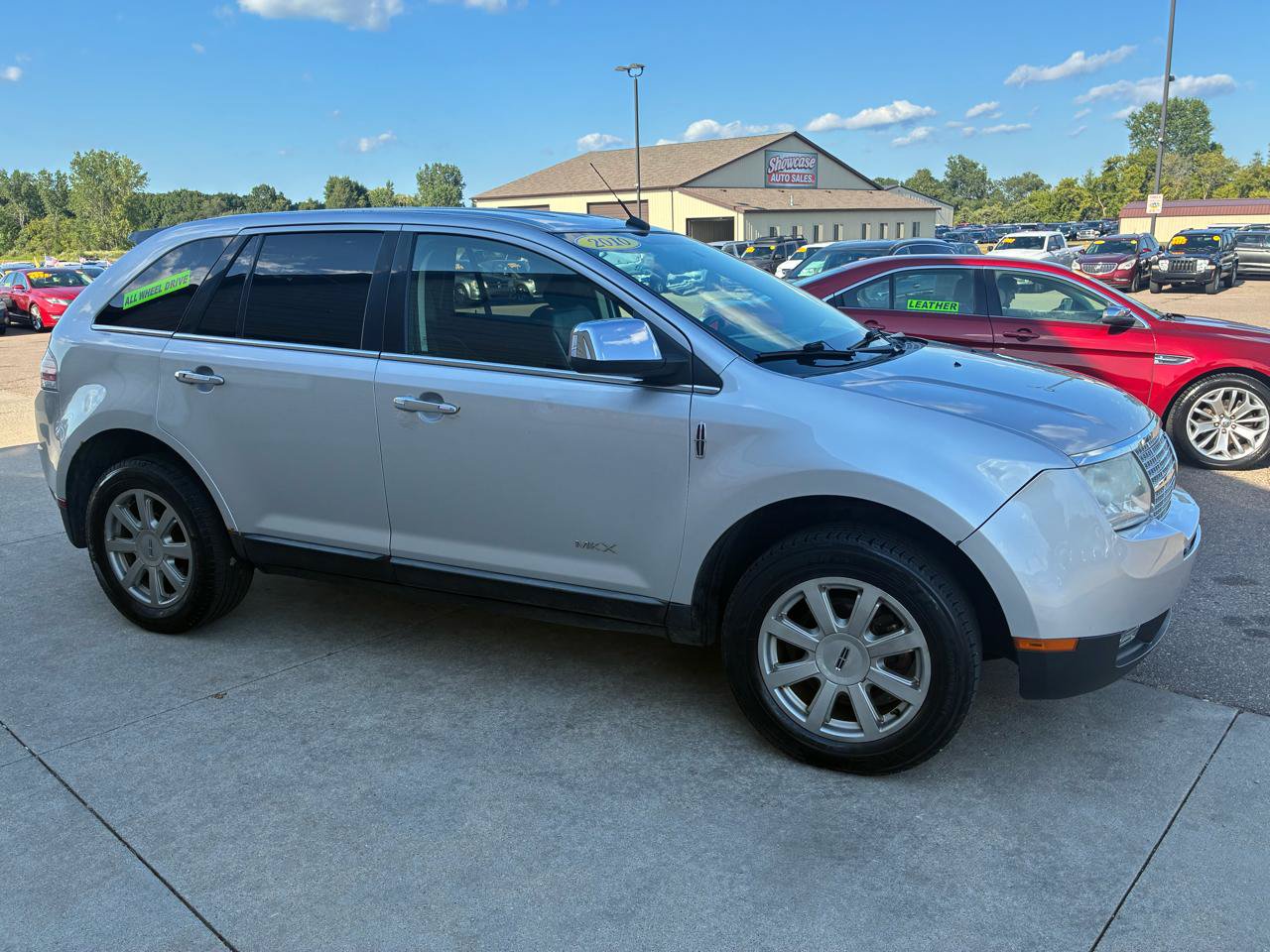 Used 2010 Lincoln MKX AWD image 4