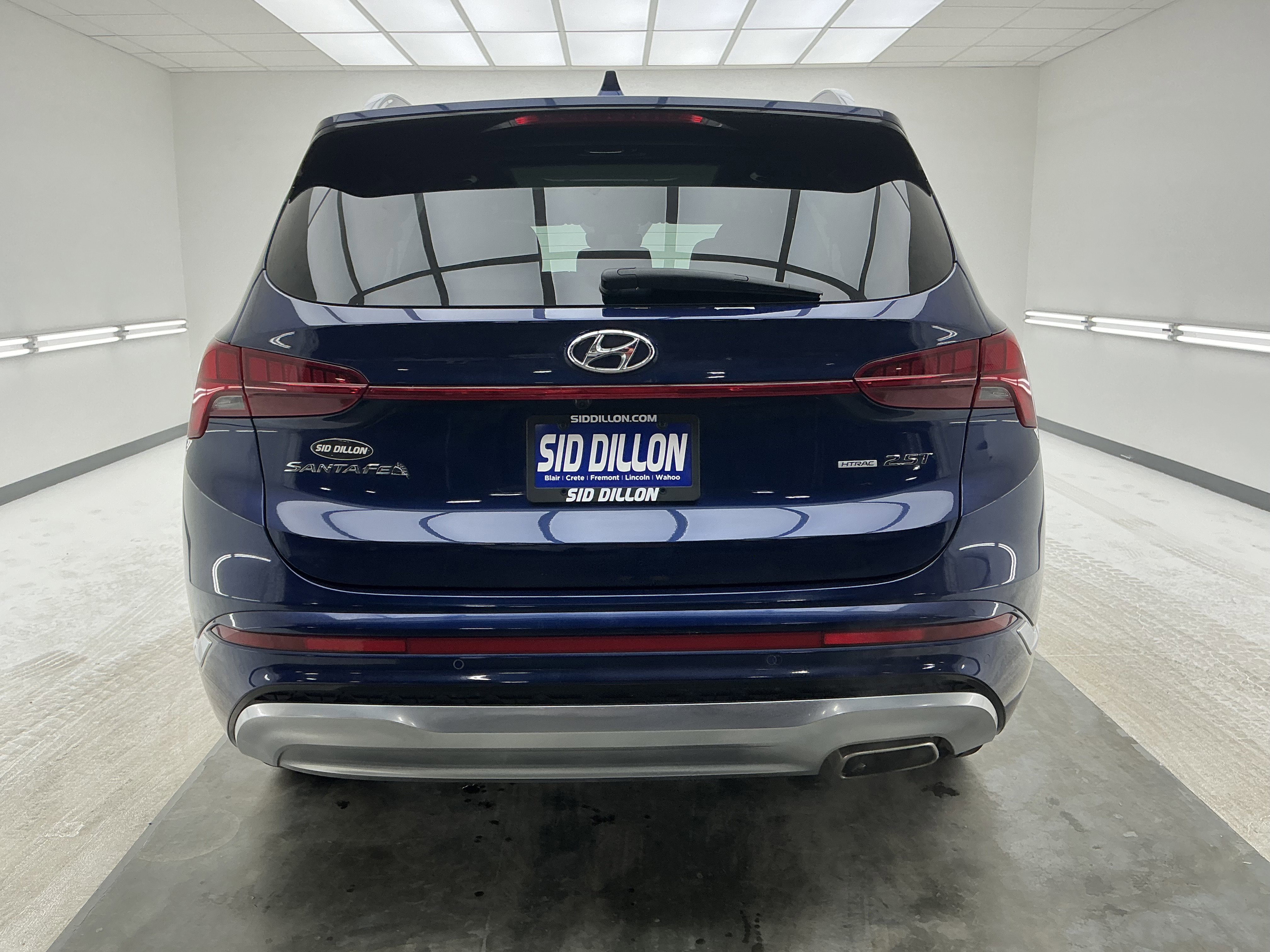 Used 2023 Hyundai Santa Fe Calligraphy w/ Cargo Package image 5