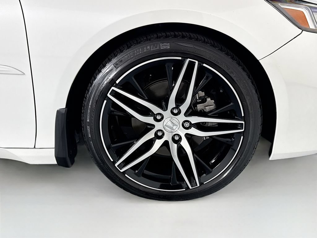 Certified 2022 Honda Accord Touring image 32