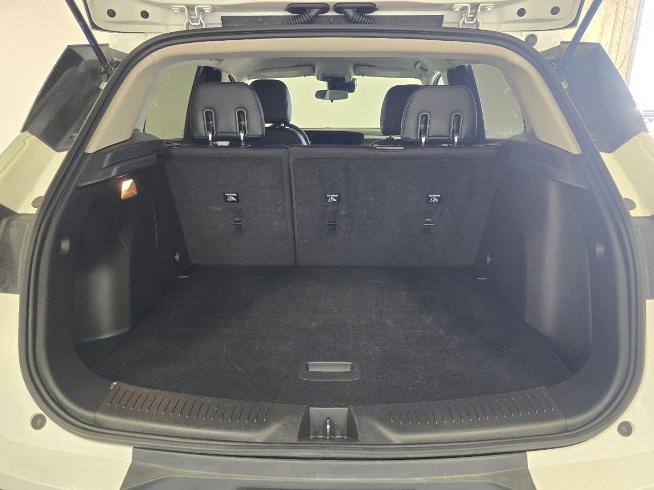 Used 2025 Buick Encore GX Preferred FWD image 16