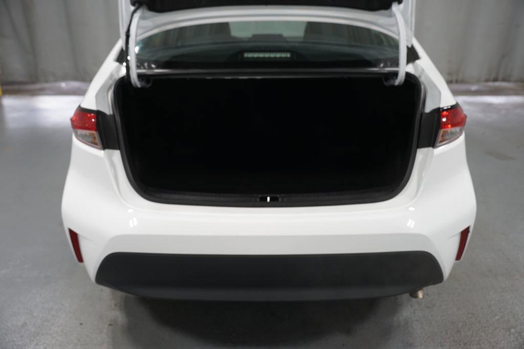 Certified 2023 Toyota Corolla LE image 31