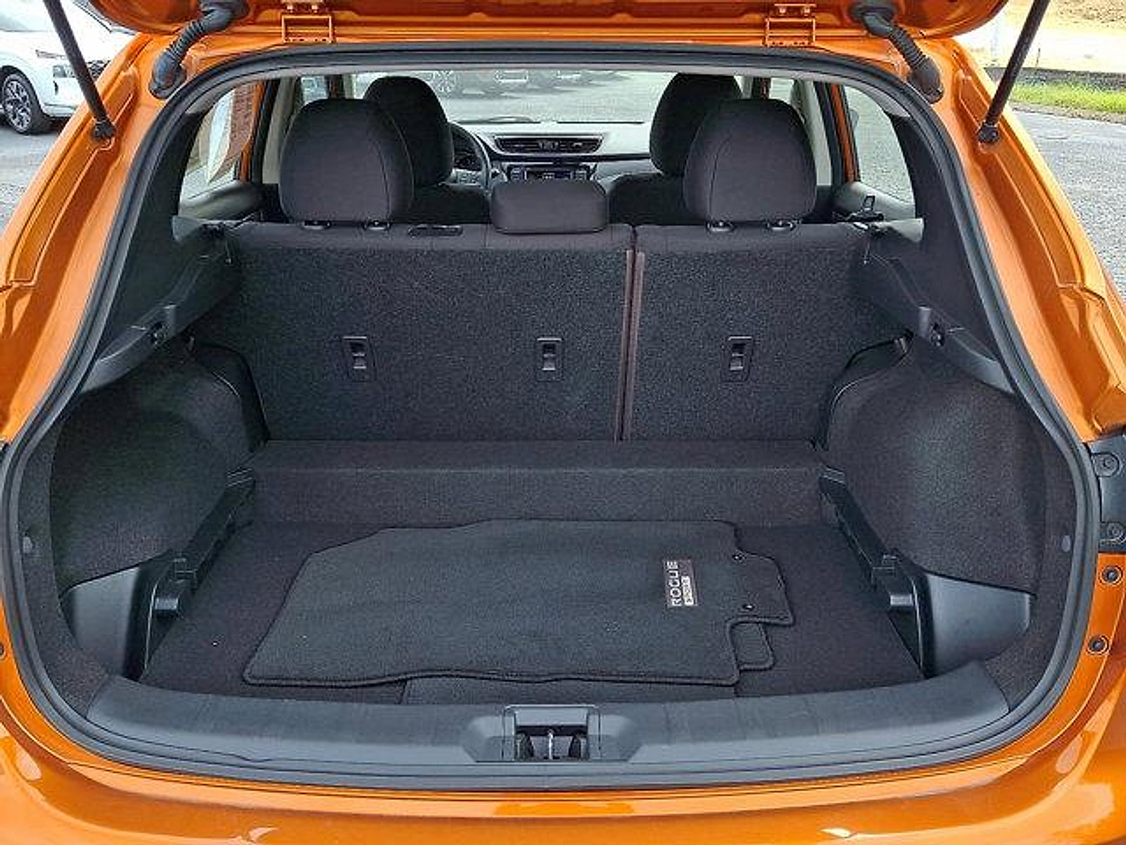 Used 2022 Nissan Rogue Sport S image 52