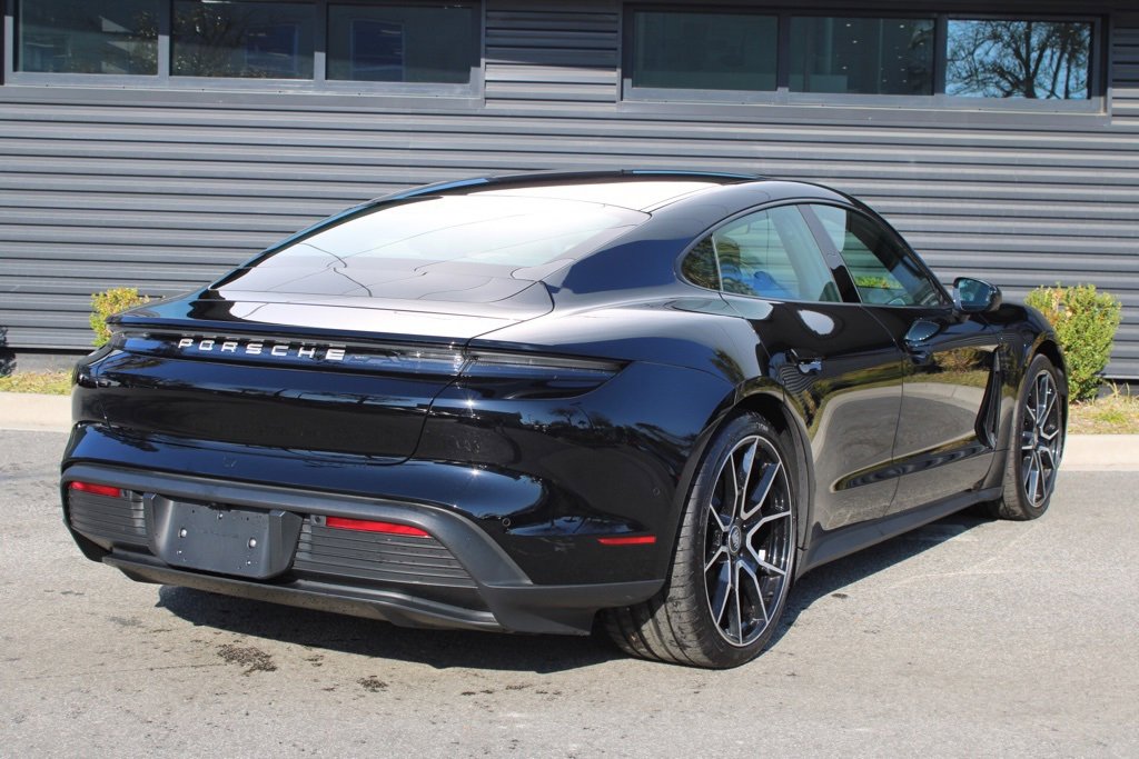 Certified 2024 Porsche Taycan image 7