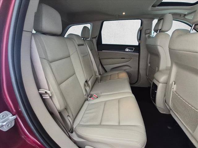 Used 2021 Jeep Grand Cherokee Limited AWD/4WD image 24