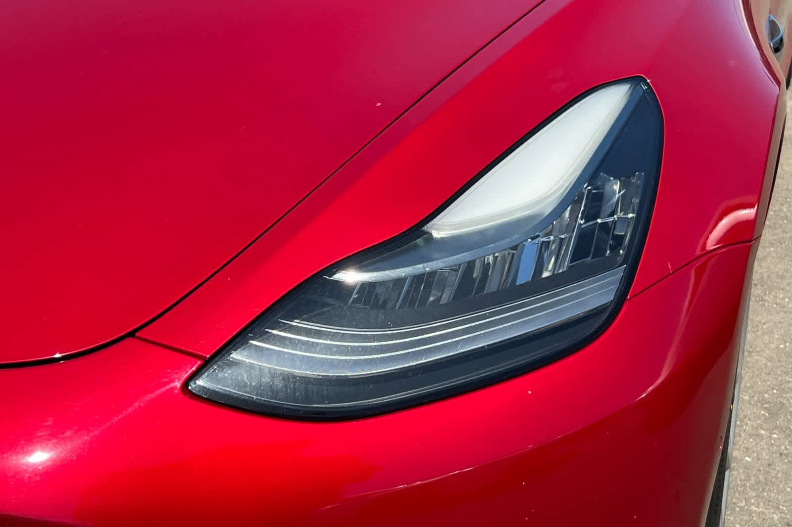 Used 2018 Tesla Model 3 Long Range RWD image 11