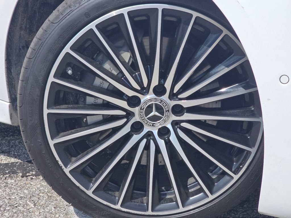Used 2024 Mercedes-Benz C 300 4MATIC Sedan image 10