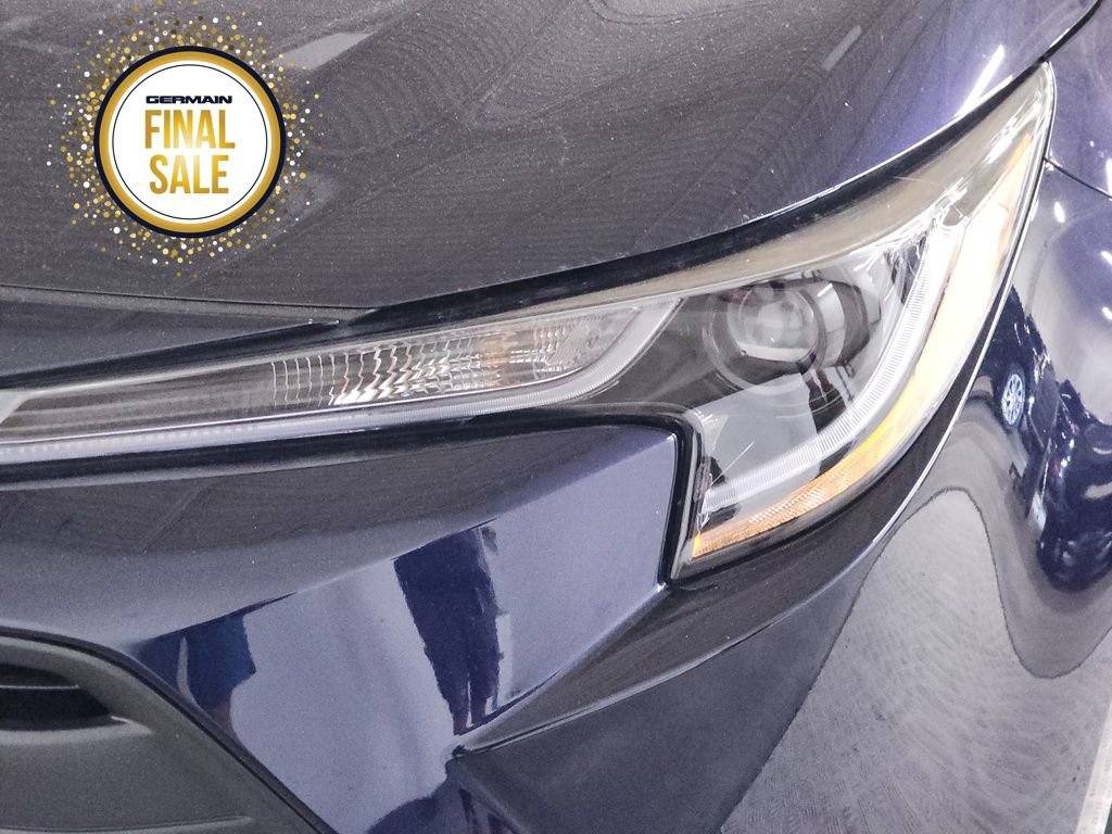 Used 2025 Toyota Corolla LE image 12