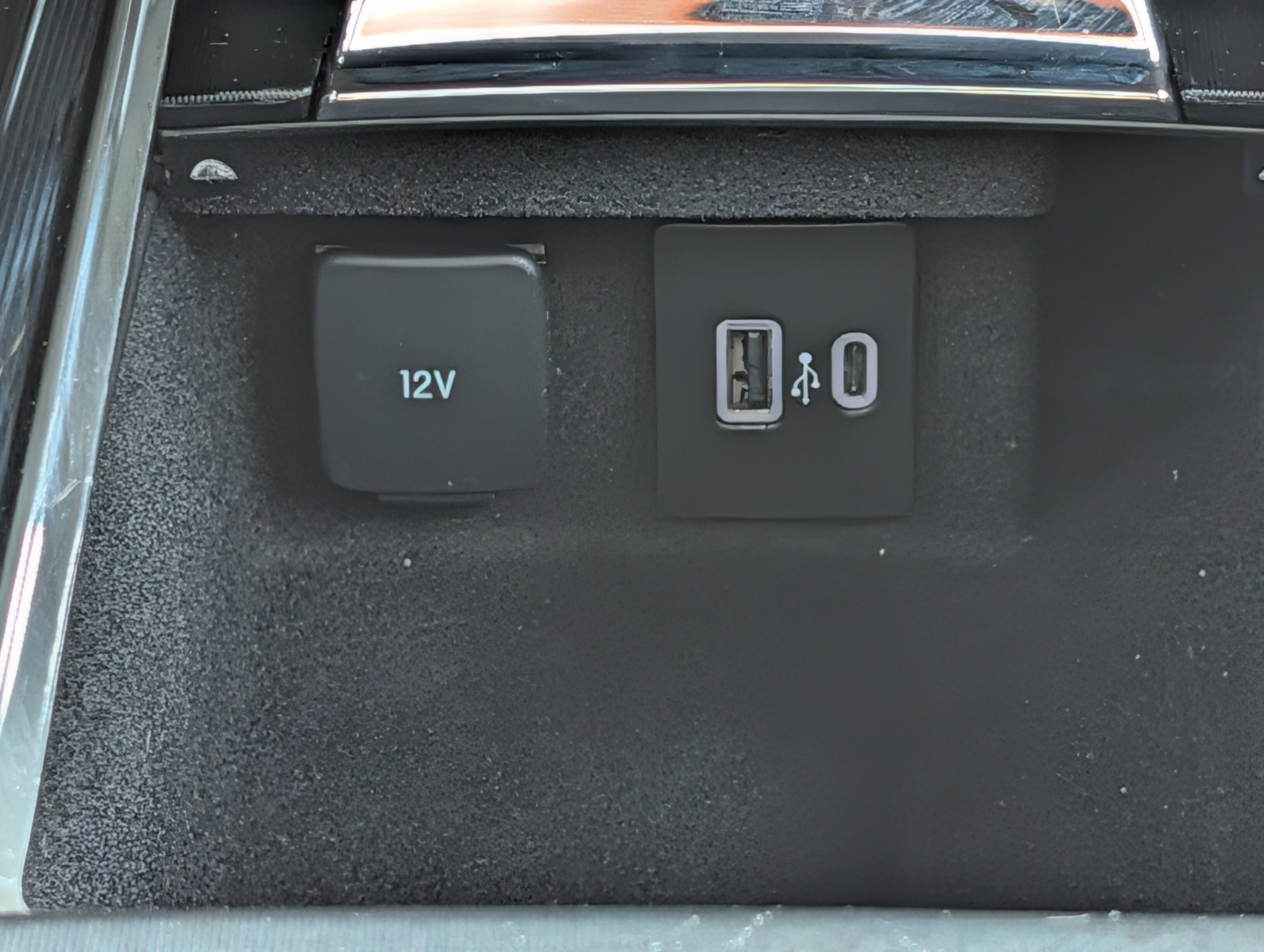 Used 2022 Lincoln Corsair Reserve w/ Equipment Group 201A image 29