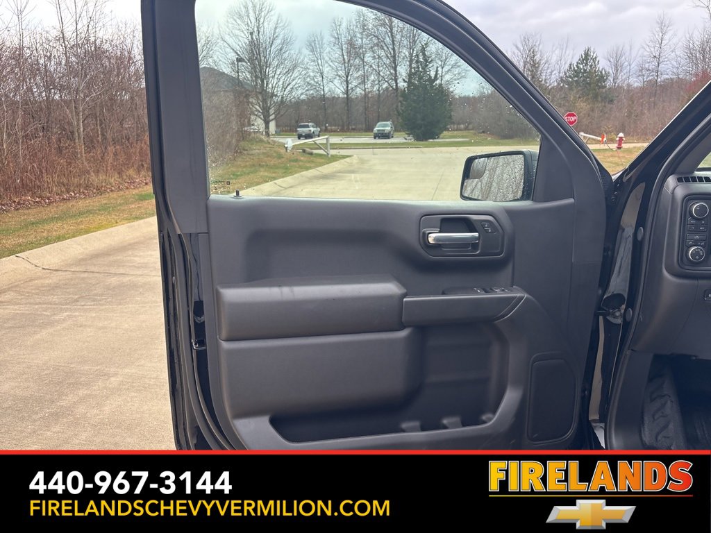 New 2025 Chevrolet Silverado 1500 W/T image 13