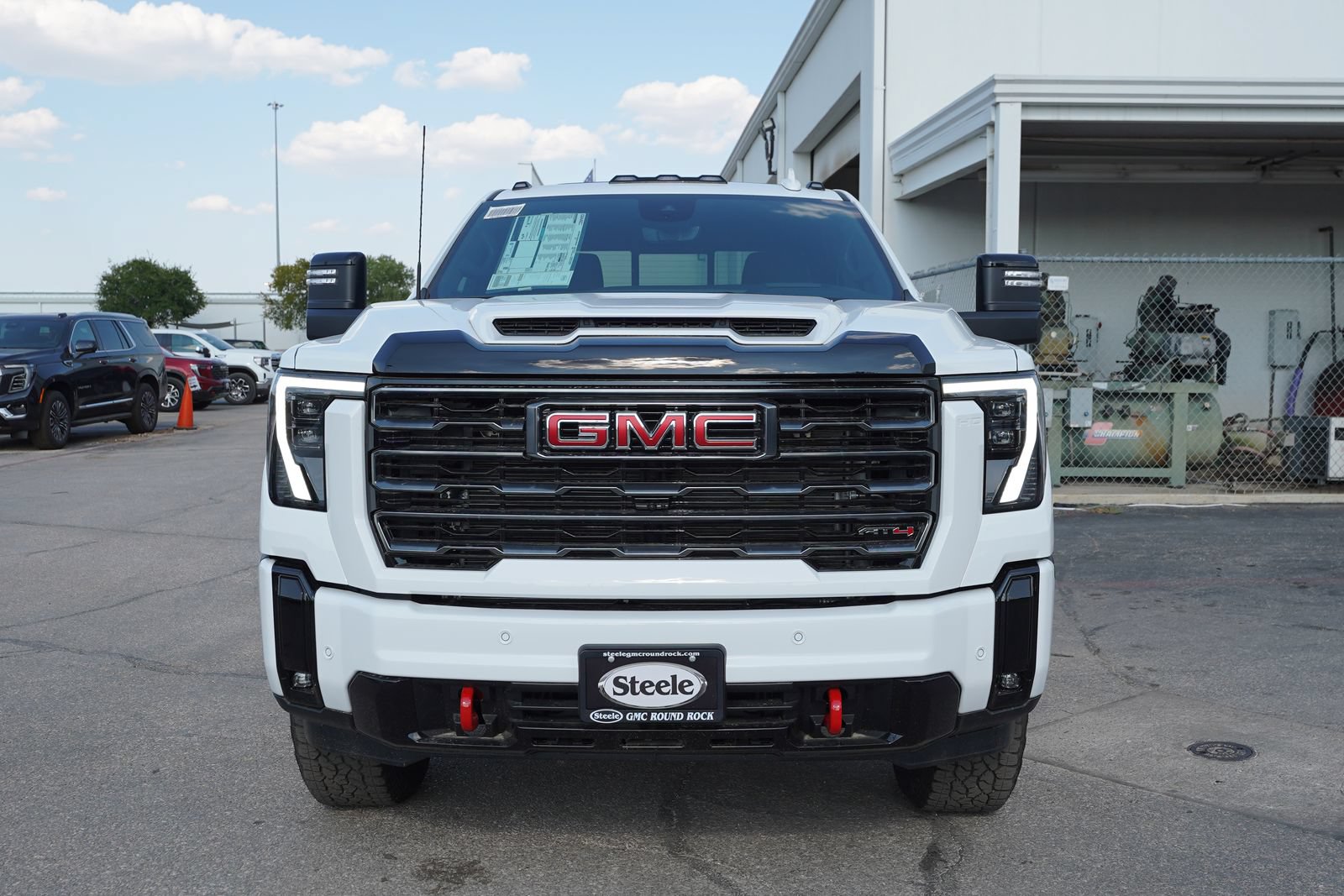 New 2026 GMC Sierra 2500 AT4 w/ AT4 Premium Plus Package AWD/4WD image 2