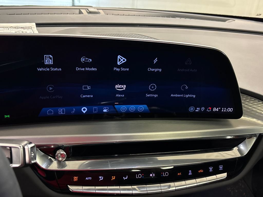 New 2025 Cadillac Lyriq Luxury RWD image 42