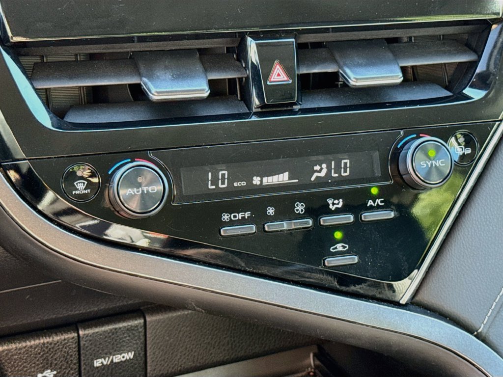 Used 2024 Toyota Camry SE w/ Blackout Package (TMS) FWD image 26