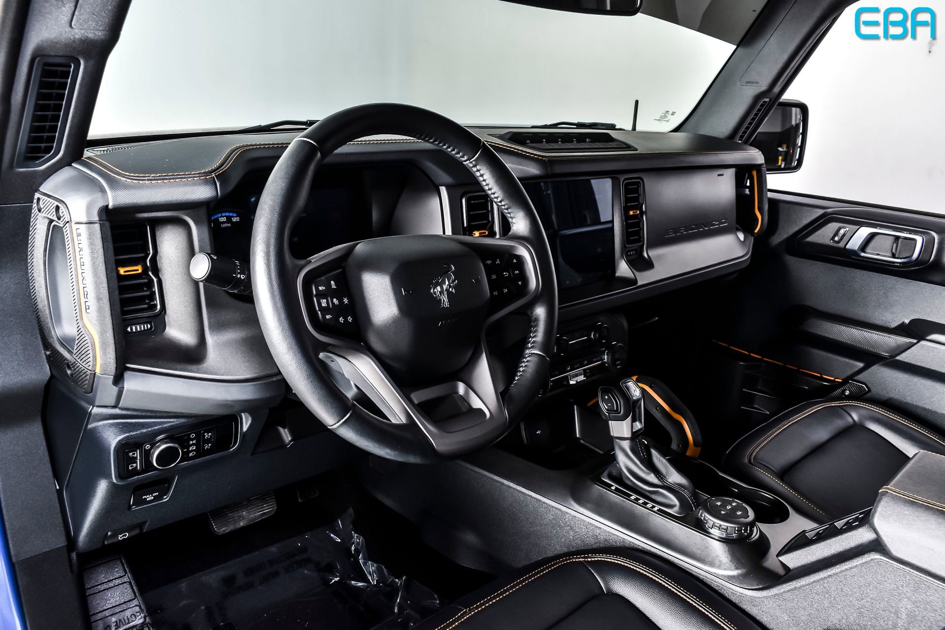 Used 2024 Ford Bronco Badlands image 17