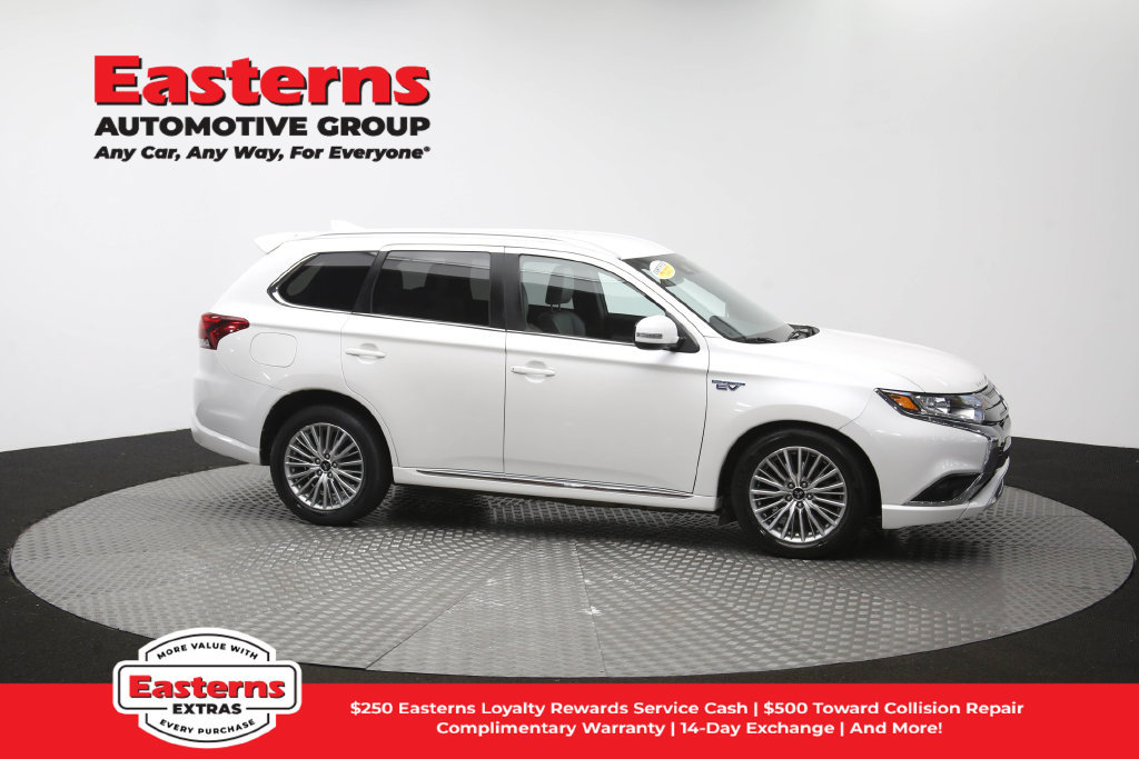 Used 2020 Mitsubishi Outlander SEL AWD/4WD image 47