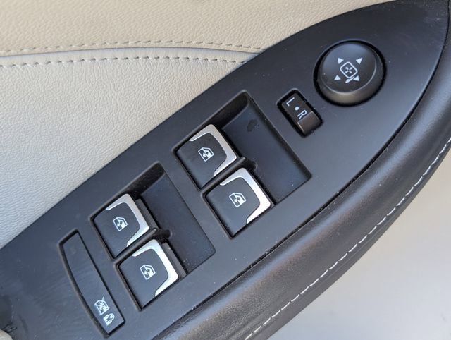 Used 2019 Cadillac CTS Sedan w/ Seating Package image 11