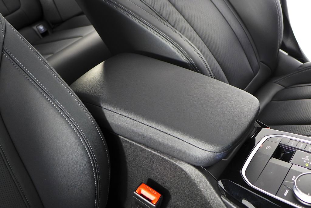 Used 2023 BMW X3 sDrive30i w/ Premium Package w/ZPA image 16