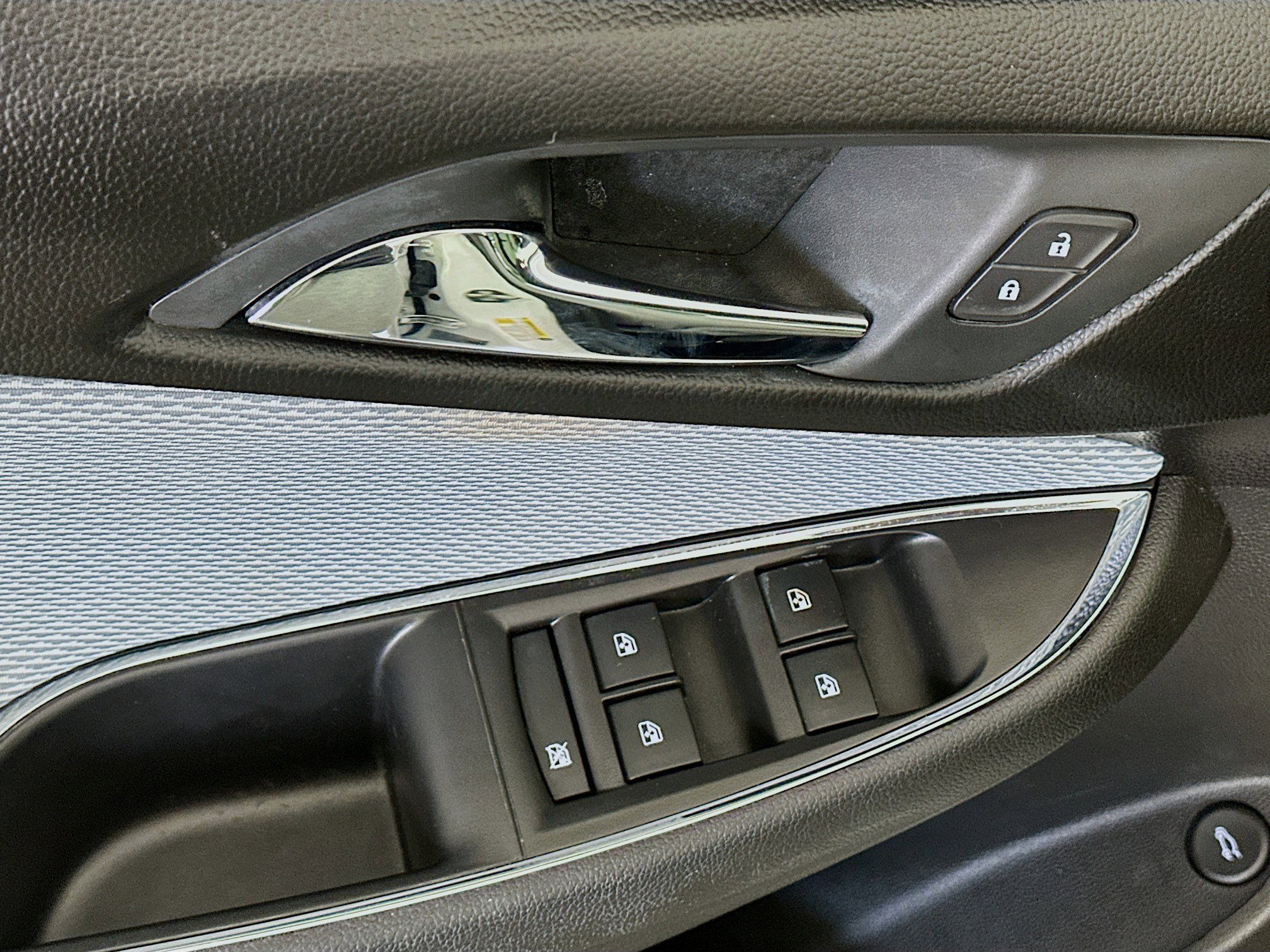 Used 2019 Chevrolet Cruze LT image 15