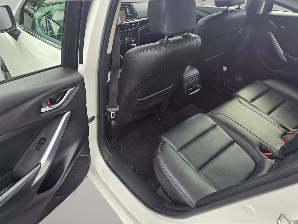 Used 2014 MAZDA MAZDA6 Touring w/ Touring Technology Package image 25
