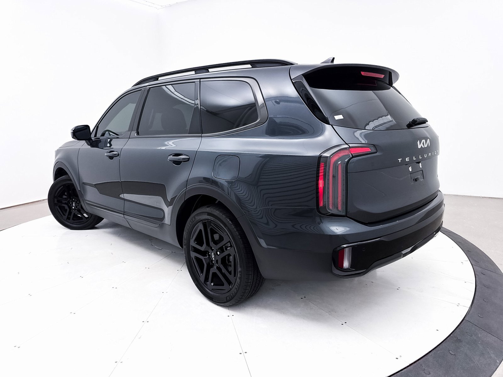 Used 2024 Kia Telluride SX X-Line image 11