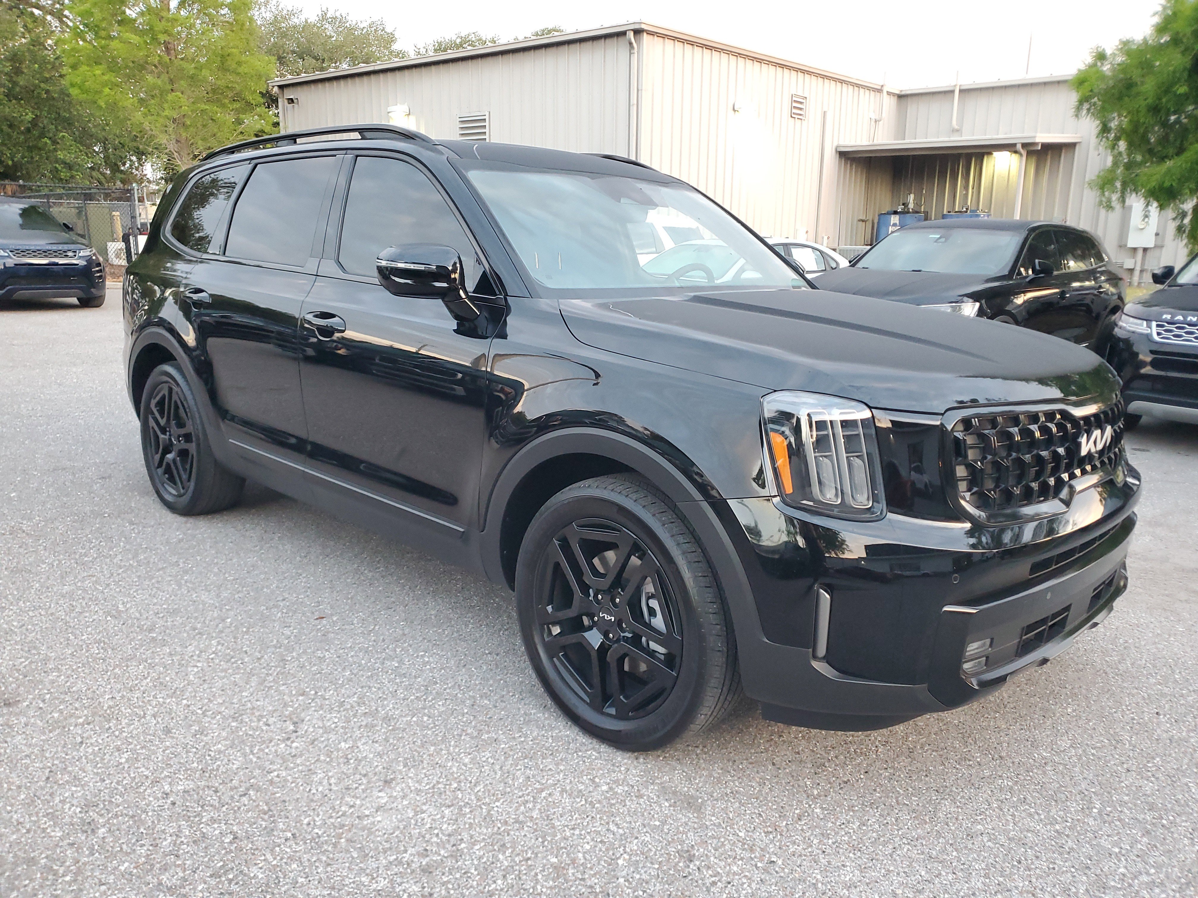 Used 2023 Kia Telluride SX Prestige X-Line AWD/4WD image 5