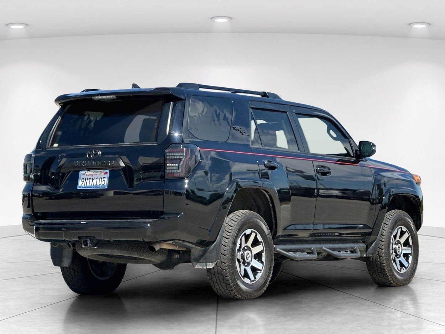 Used 2024 Toyota 4Runner TRD Off-Road Premium w/ Off Road Premium Plus Package AWD/4WD image 6