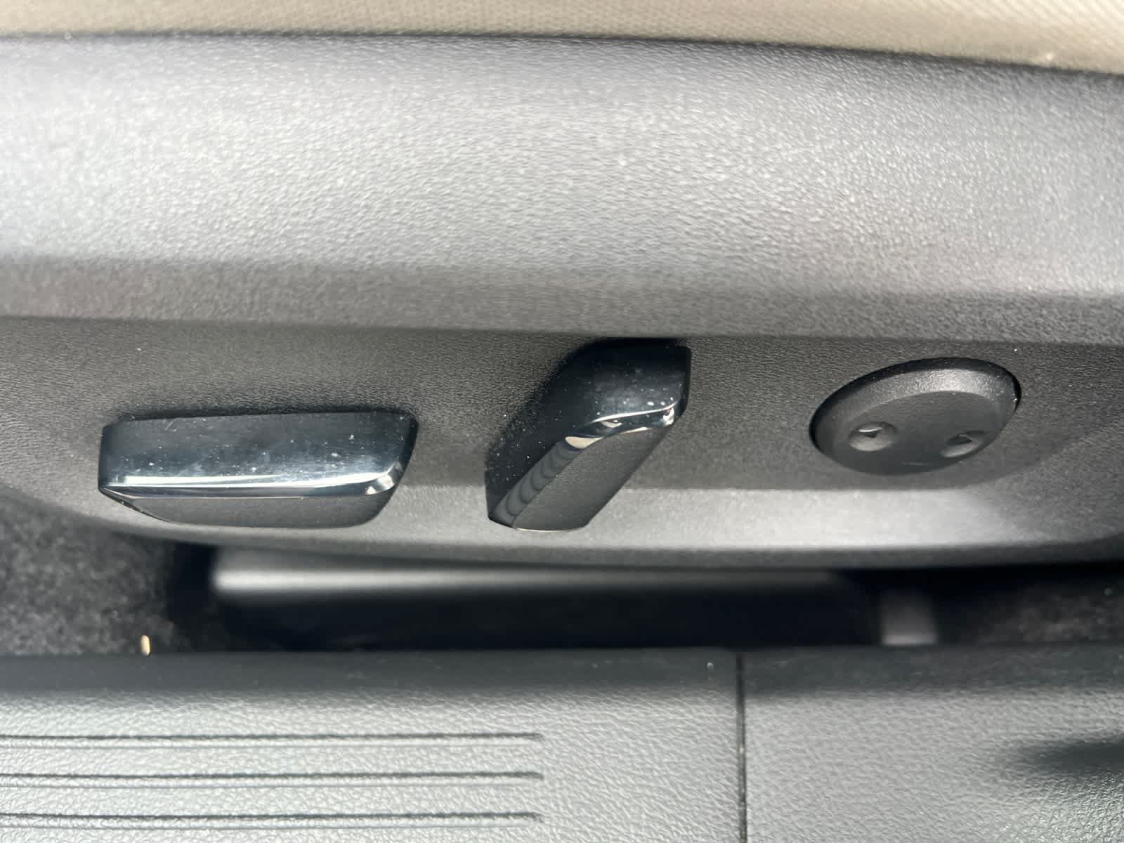 Certified 2023 Nissan Rogue SV AWD/4WD image 18
