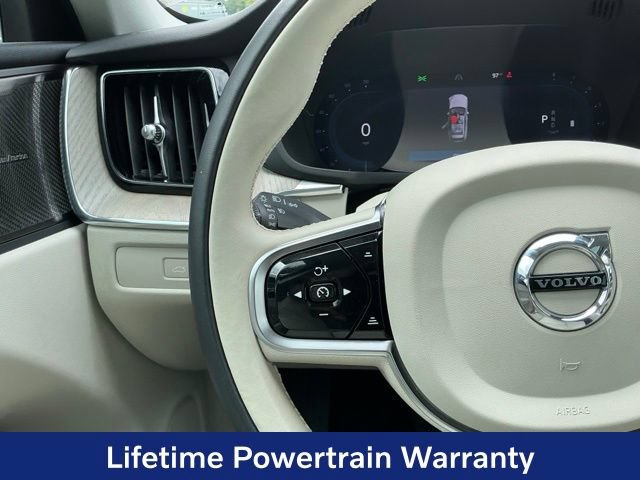 Certified 2023 Volvo XC60 B5 Plus w/ Protection Package Premier FWD image 17