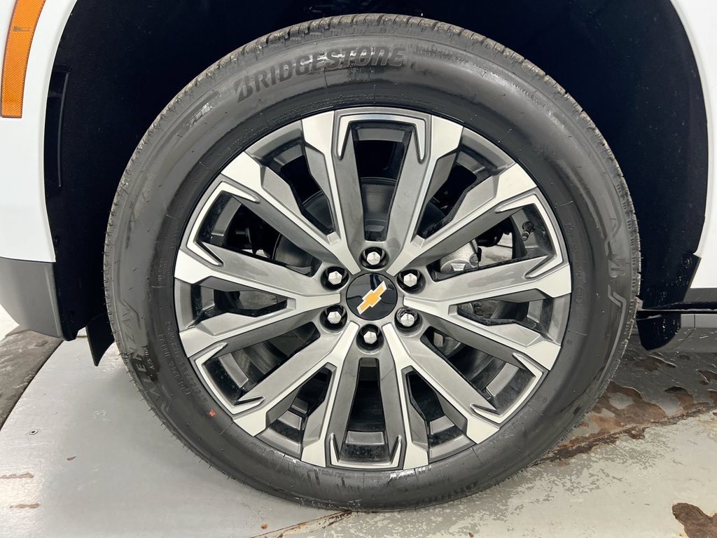 New 2026 Chevrolet Tahoe High Country AWD/4WD image 24