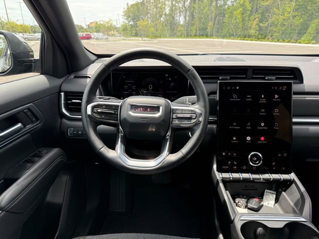 Used 2026 GMC Terrain Elevation image 12