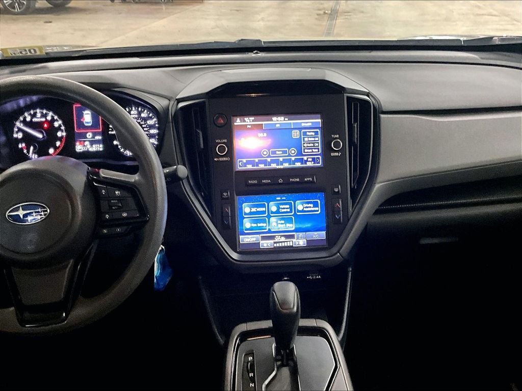 Used 2024 Subaru Crosstrek 2.0i AWD/4WD image 18