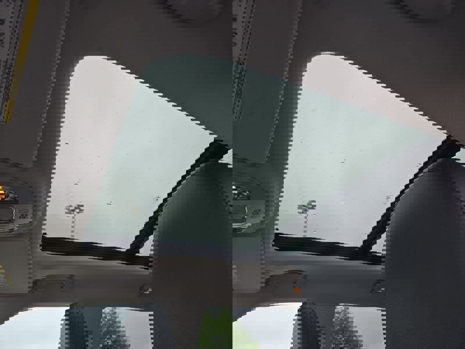 Used 2021 Jeep Compass Limited w/ Sun and Sound Group image 18