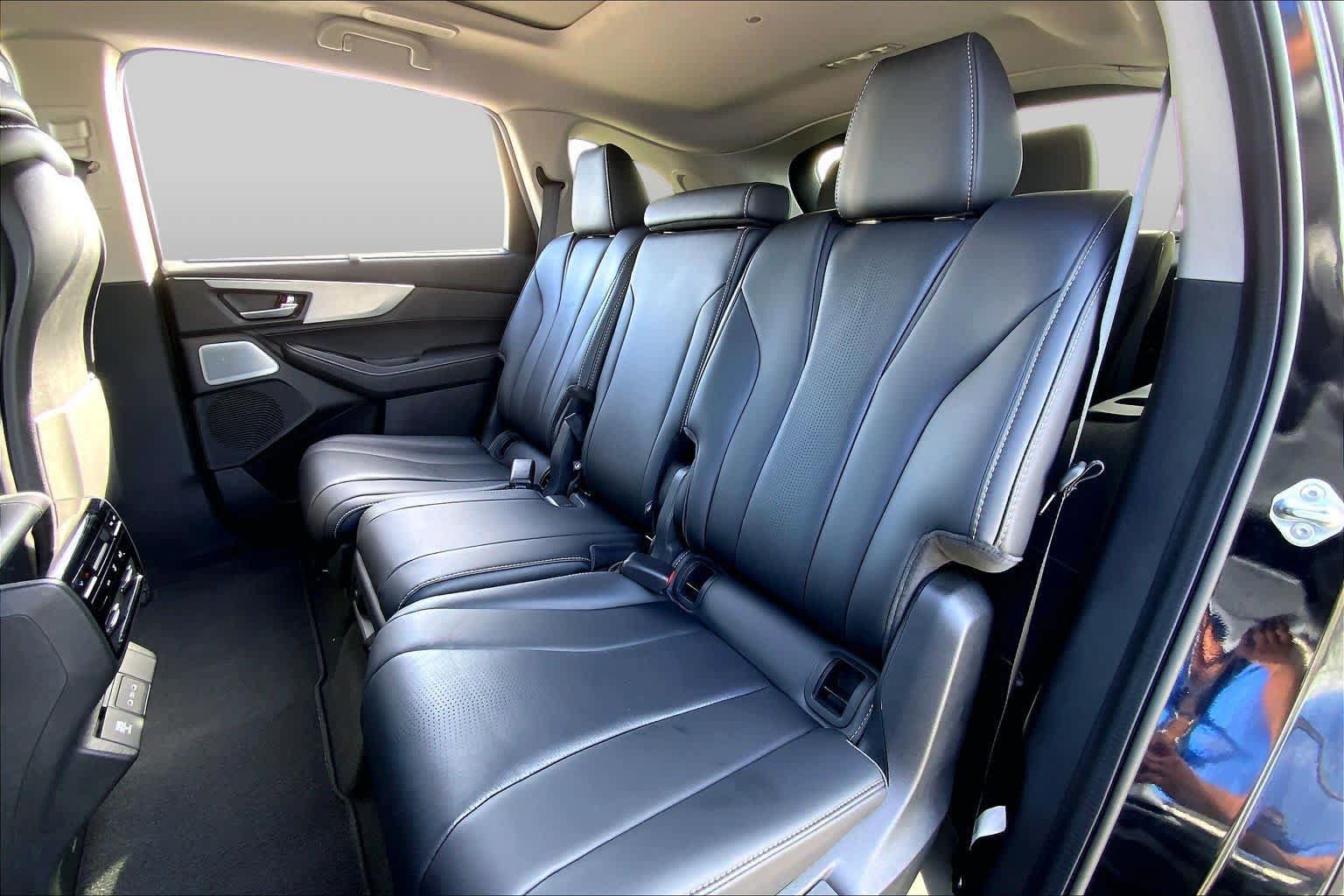 Used 2025 Acura MDX w/ Technology Package AWD/4WD image 19