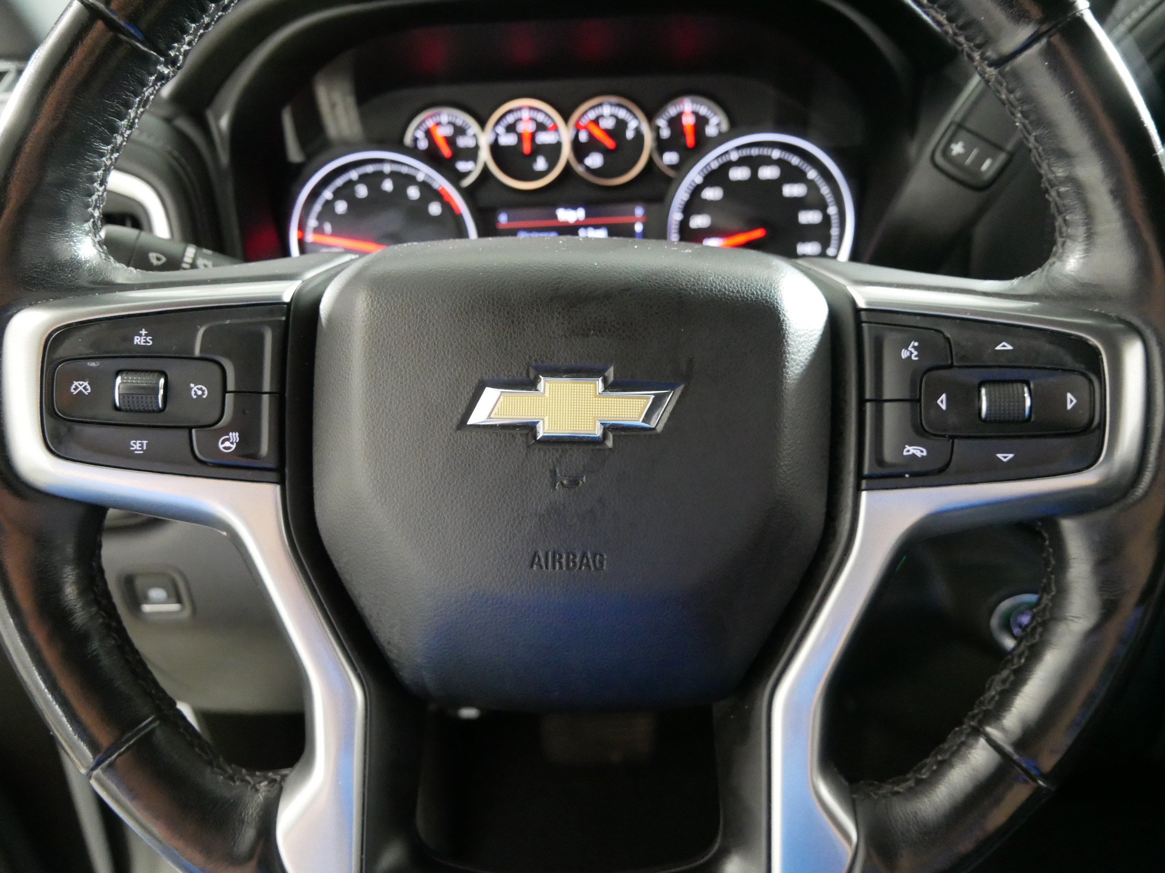 Certified 2019 Chevrolet Silverado 1500 LT w/ All-Star Edition AWD/4WD image 25