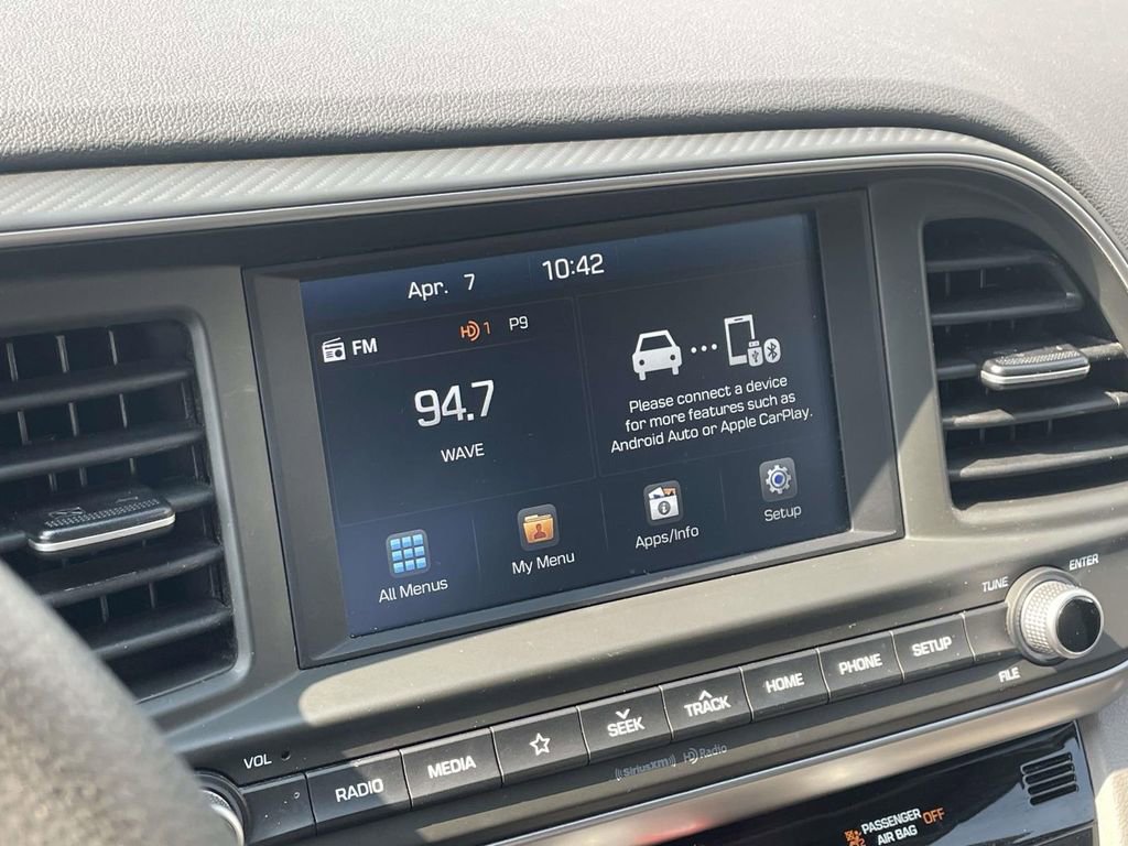 Used 2020 Hyundai Elantra SEL FWD image 11