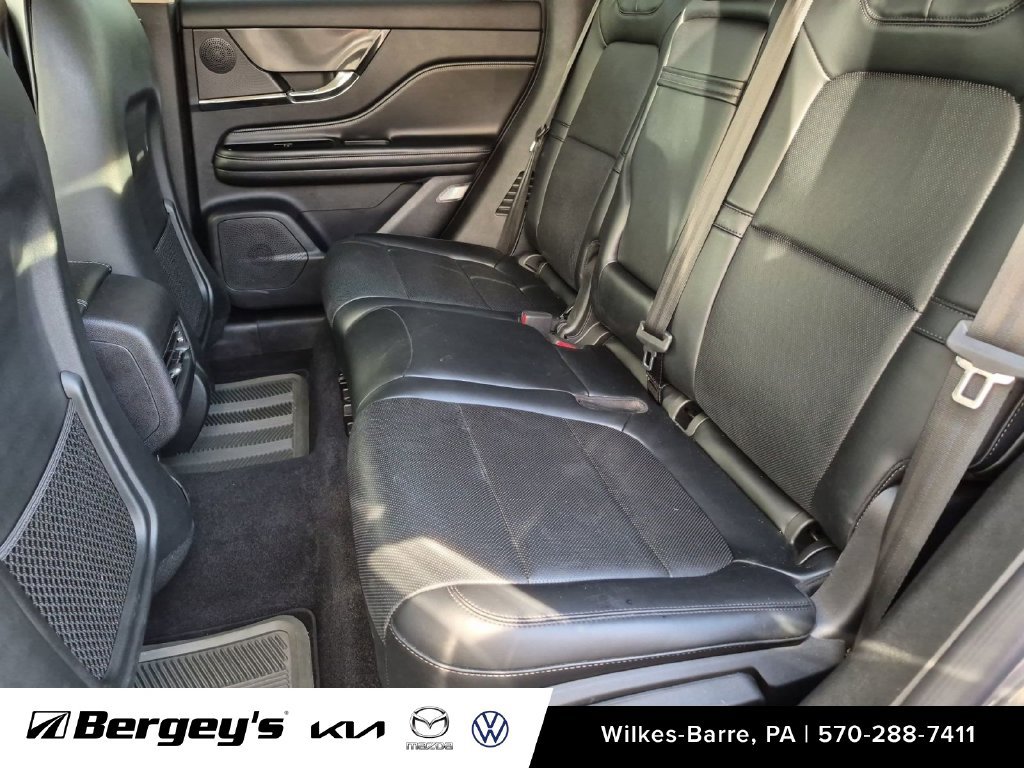 Used 2023 Lincoln Corsair AWD w/ Equipment Group 101A image 31