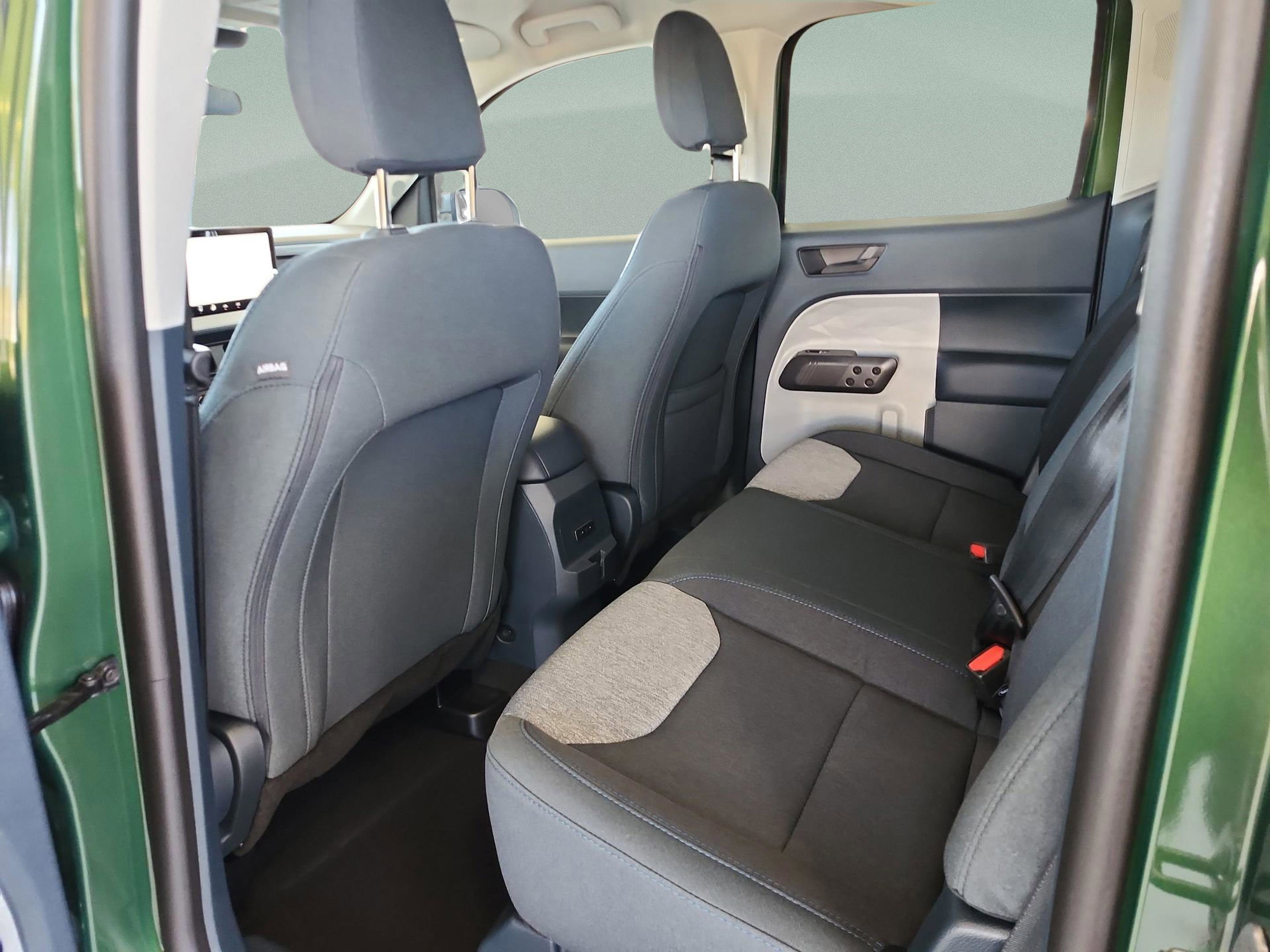 New 2025 Ford Maverick XLT image 16