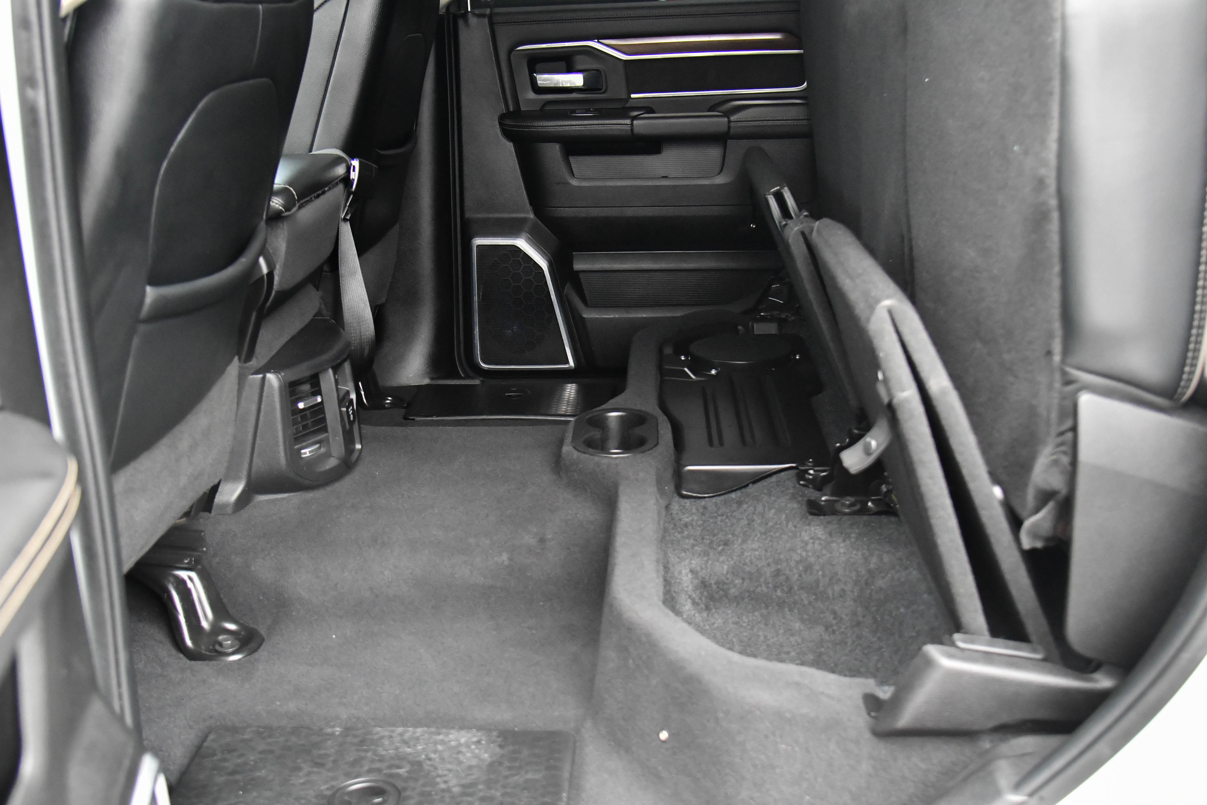 Used 2024 RAM 2500 Laramie image 47